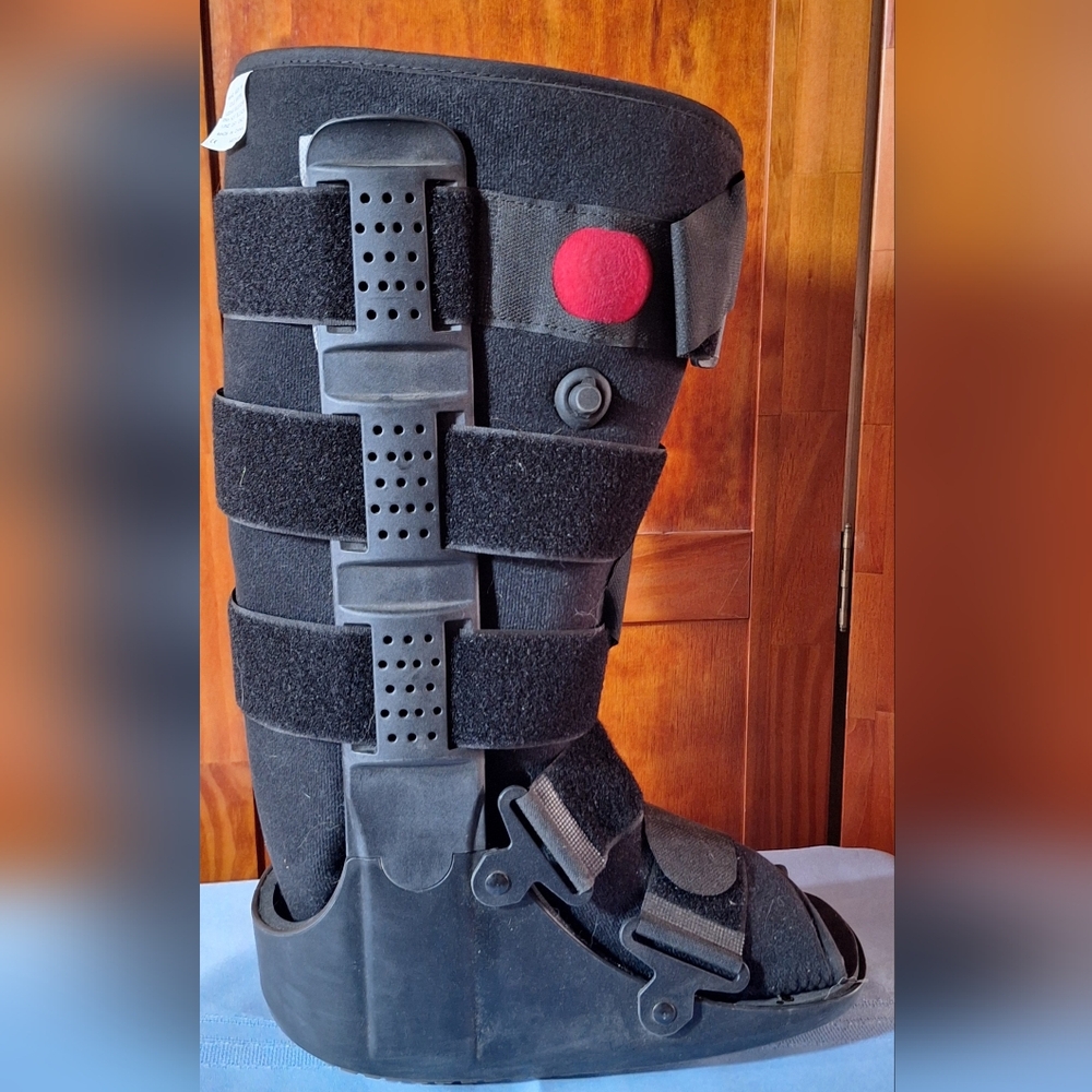 HENRY SCHEIN Walker Pneumatic Boot